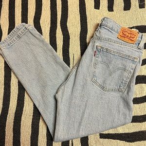 LEVIS mom jeans
